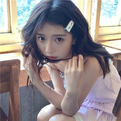 红色尾翼